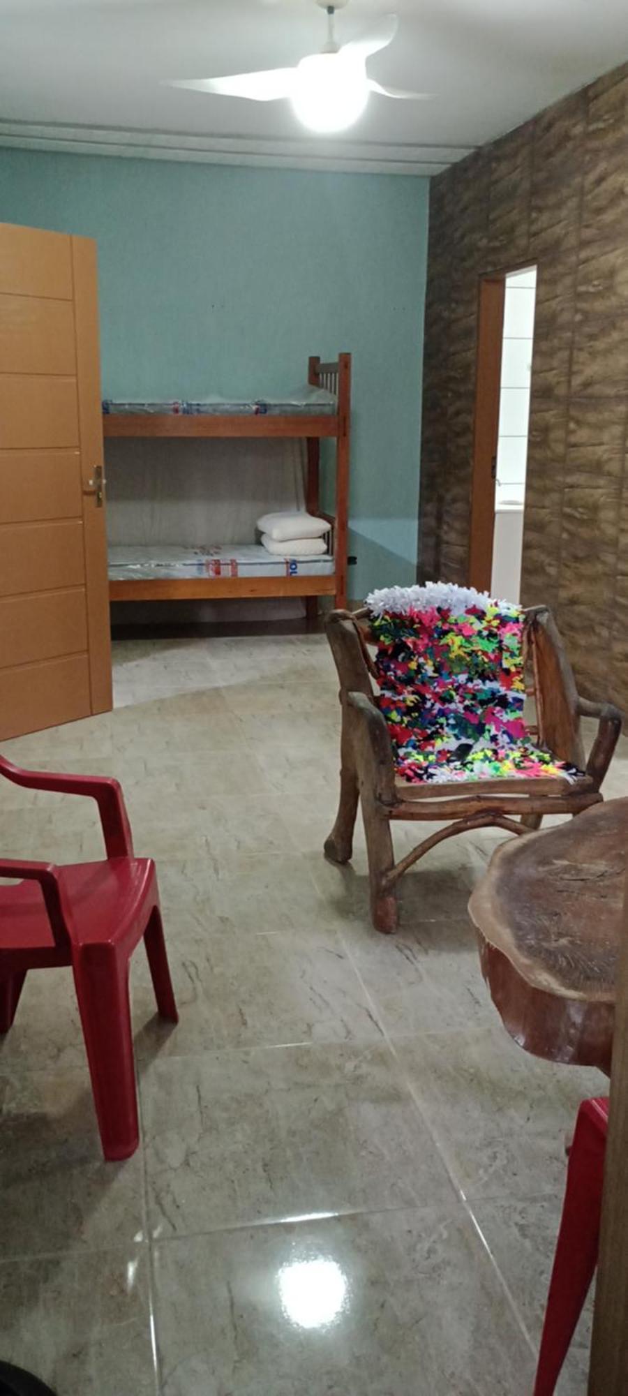 Casa de hóspedes Kitnets Carolzita Casa De 1 Quarto Cozinha Completa Bem Ampla Com Churrasqueira Ubatuba