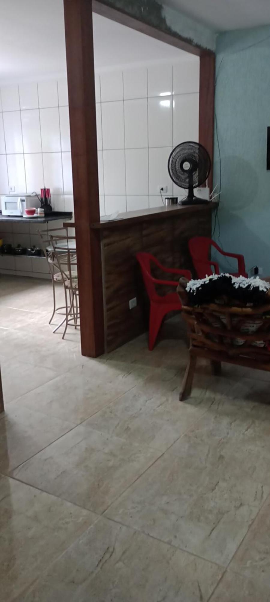 Casa de hóspedes Kitnets Carolzita Casa De 1 Quarto Cozinha Completa Bem Ampla Com Churrasqueira *
