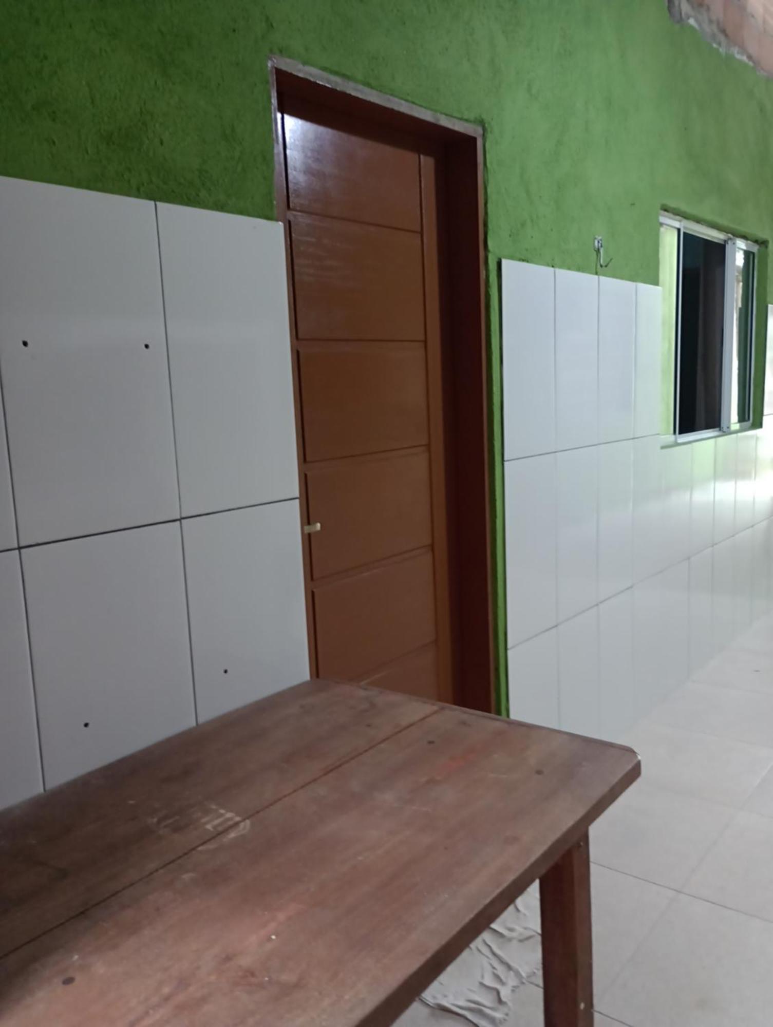 Casa de hóspedes Kitnets Carolzita Casa De 1 Quarto Cozinha Completa Bem Ampla Com Churrasqueira Ubatuba