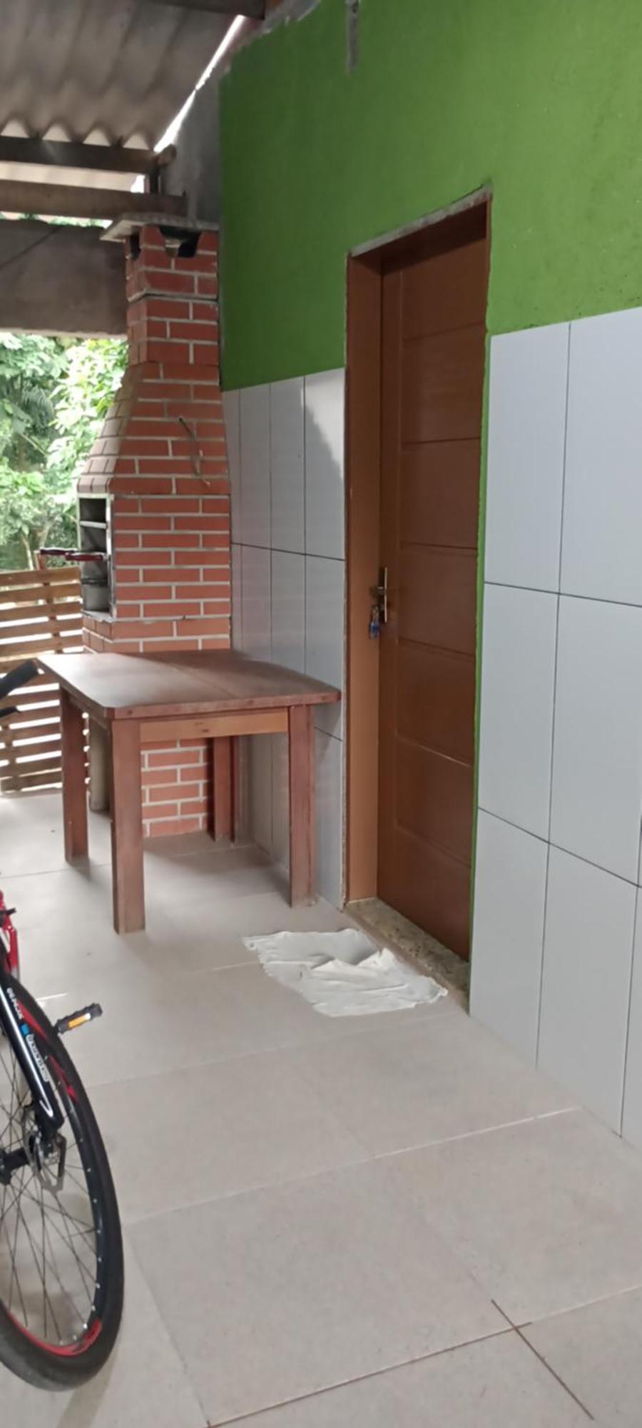 Kitnets Carolzita Casa De 1 Quarto Cozinha Completa Bem Ampla Com Churrasqueira Casa de hóspedes