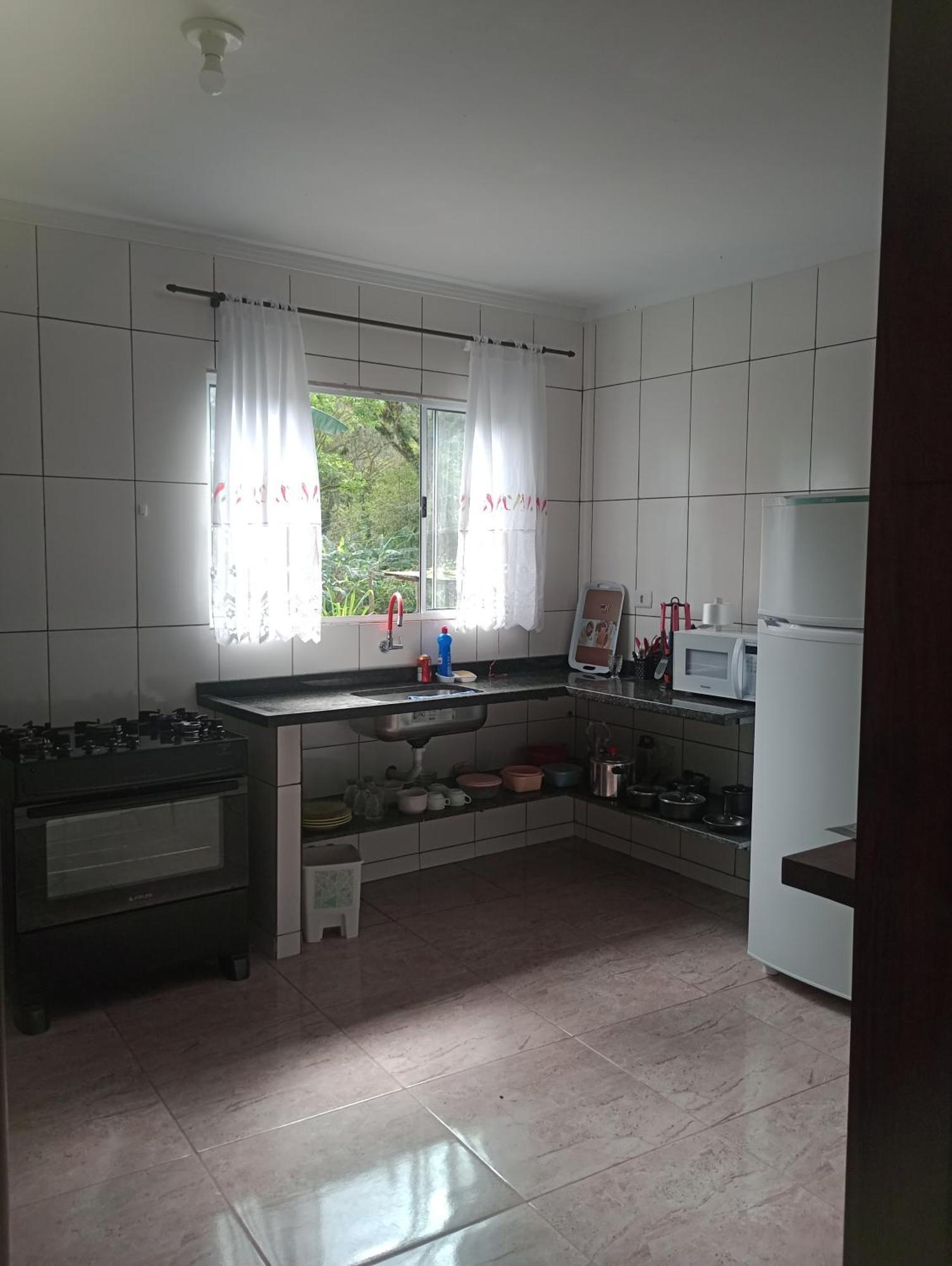 Kitnets Carolzita Casa De 1 Quarto Cozinha Completa Bem Ampla Com Churrasqueira Casa de hóspedes Ubatuba